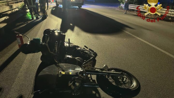 Isernia – Cadono con la moto sulla Ss85, grave motociclista
