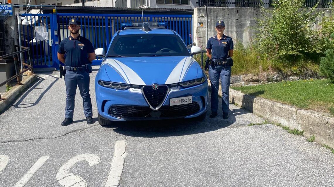 Trafficante di auto rubate latitante da un anno, individuato e arrestato in Austria, consegnato a polizia di Bolzano Trafficante di auto rubate latitante da un anno, individuato e arrestato in Austria, consegnato a polizia di Bolzano