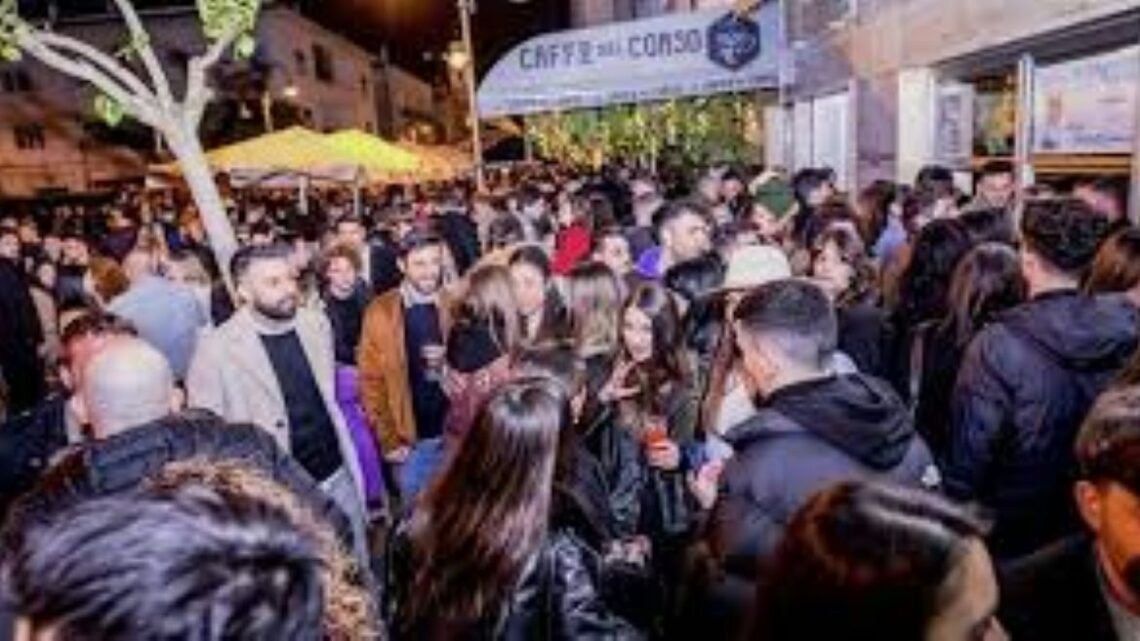 Vertice in Comune fra Amministrazione, forze dell’ordine e rappresentanti dei locali pubblici per festeggiamenti di Capodanno Vertice in Comune fra Amministrazione, forze dell’ordine e rappresentanti dei locali pubblici per festeggiamenti di Capodanno