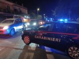 Fermati per controllo da carabinieri si calano pantaloni, tre denunciati a Civita Castellana