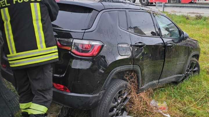 Si ribalta con l’auto e finisce fuori strada, un ferito a Pozzilli