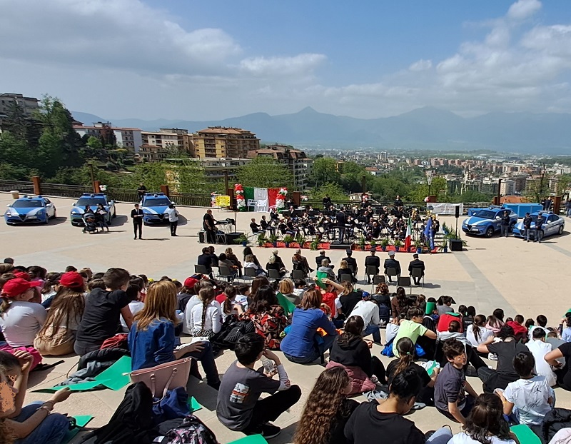 Frosinone: applauditissima esibizione della Fanfara della Polizia di Stato