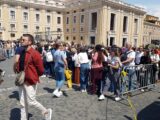 Funerali di Papa Francesco, Roma assediata da fedeli, capi di Stato e famiglie reali
