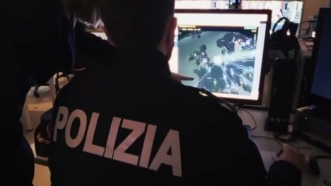 Truffa da 300mila euro ai danni di una concessionaria: un arresto e nove denunce tra Roma e Frosinone Truffa da 300mila euro ai danni di una concessionaria: un arresto e nove denunce tra Roma e Frosinone