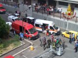 Incendio appartamento a Cinecittà, portate in salvo 20 persone, alcune intossicate