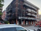 Incendio a Cassino, palazzo inagibile. Vigili del fuoco salvano due gatti e un cane