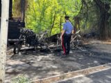 Incendiate due moto e un chiosco a Montesacro, indagini in corso