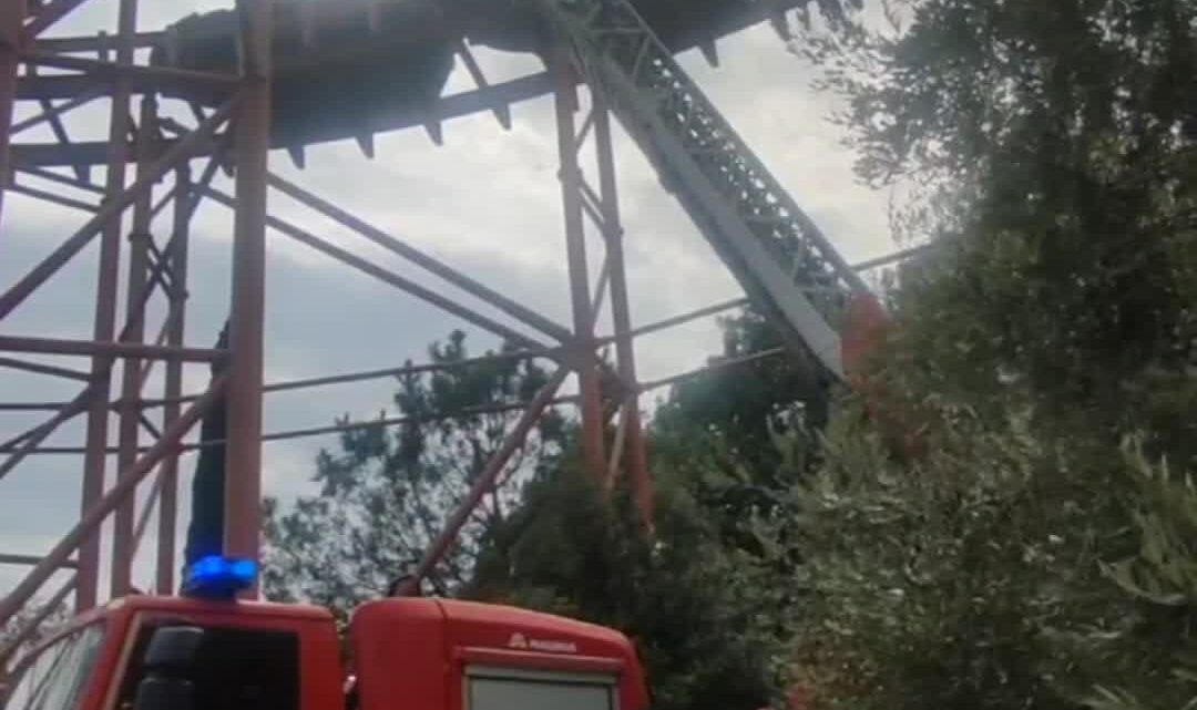 Bloccati sulle montagne russe a Cinecittá world, intervengono i Vigili del fuoco