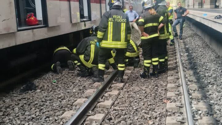 Giovane investito e ucciso da treno sulla linea Metro B, ipotesi suicidio