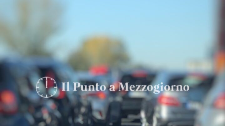 Coda di tre chilometri tra San Vittore e Cassino sull”A1 per il ribaltamento di un camion