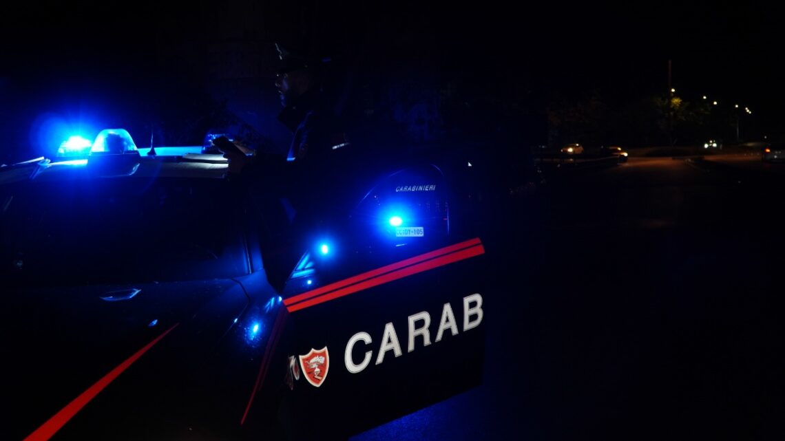 Minaccia barista con un coltello, 30enne arrestato a Sessa Aurunca