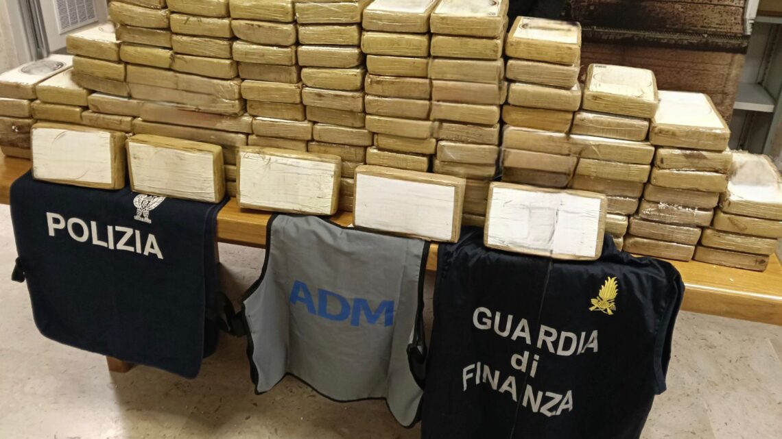 Dalla Spagna al porto di Civitavecchia, sequestrati138 chili di cocaina