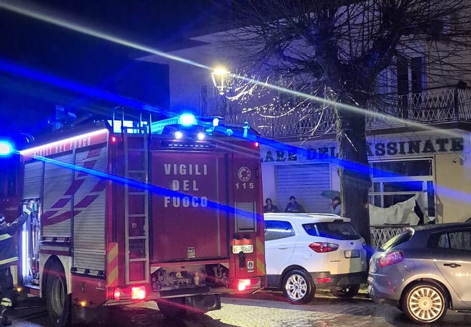 Assalto alla Banca popolare del Cassinate ad Esperia, ladri fanno saltare il bancomat