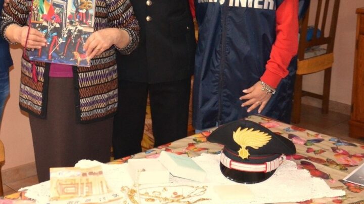 Truffa a una 90enne, arrestato 20enne: refurtiva restituita alla vittima