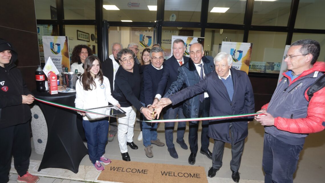 Mondiali Universitari di Cross: inaugurato l’info point e svelata la mascotte “La Leoncina di Cassino”