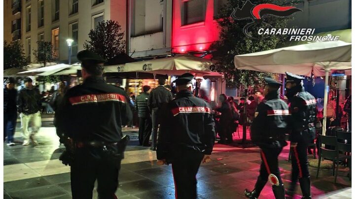 Cassino – Controlli straordinari dei Carabinieri, ispezioni e verifiche igienico-sanitarie nel cuore della movida