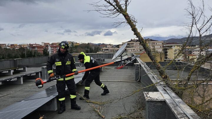 Maltempo in Molise, decine di interventi dei Vigili del Fuoco tra vento, neve e pioggia