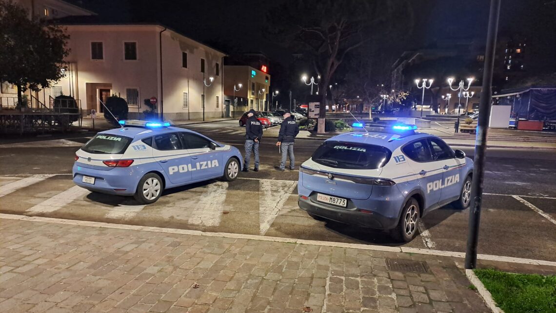 Esplosivi, armi e droga: vasta operazione della Polizia a Latina
