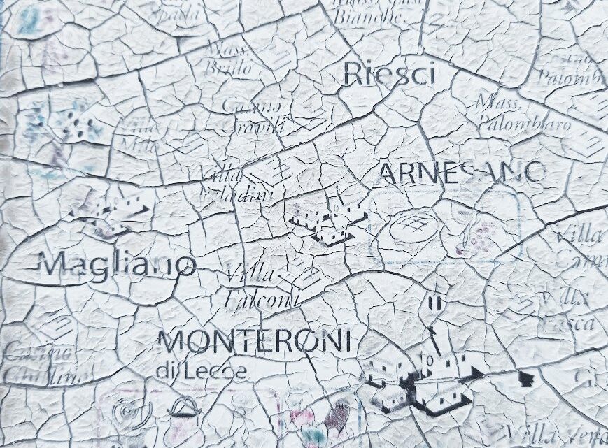 Attraversati, non abitati. Arnesano e Monteroni di Lecce alla prova del voto: due comuni in mezzo al flusso
