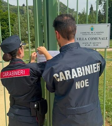 Rifiuti da demolizione con metalli pesanti al posto del prato nei lavori PNRR, sequestrata la Villa Comunale di Cassino