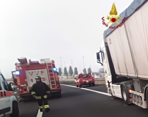 Tragedia sull’A1 a Teano, muore una 16enne