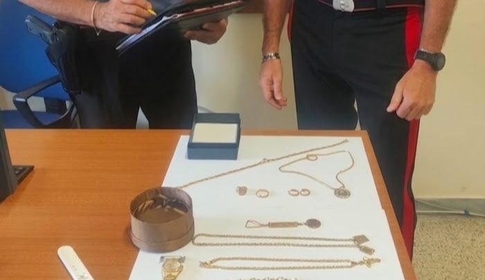 Roccamonfina – Si finge maresciallo e raggira un’anziana, arrestato con un bottino di 70mila euro