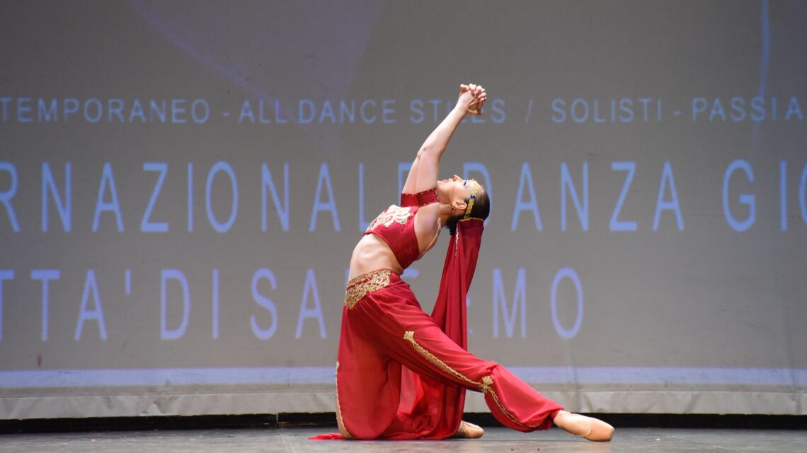 Etoile Studio Ballet Theatre: dove l’autorevolezza della danza incontra la cura sartoriale della comunicazione progettata da IIDM