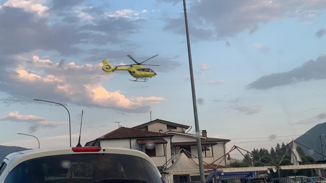 Incidente sulla Casilina a San Vittore del Lazio, interviene l’elisoccorso per un centauro